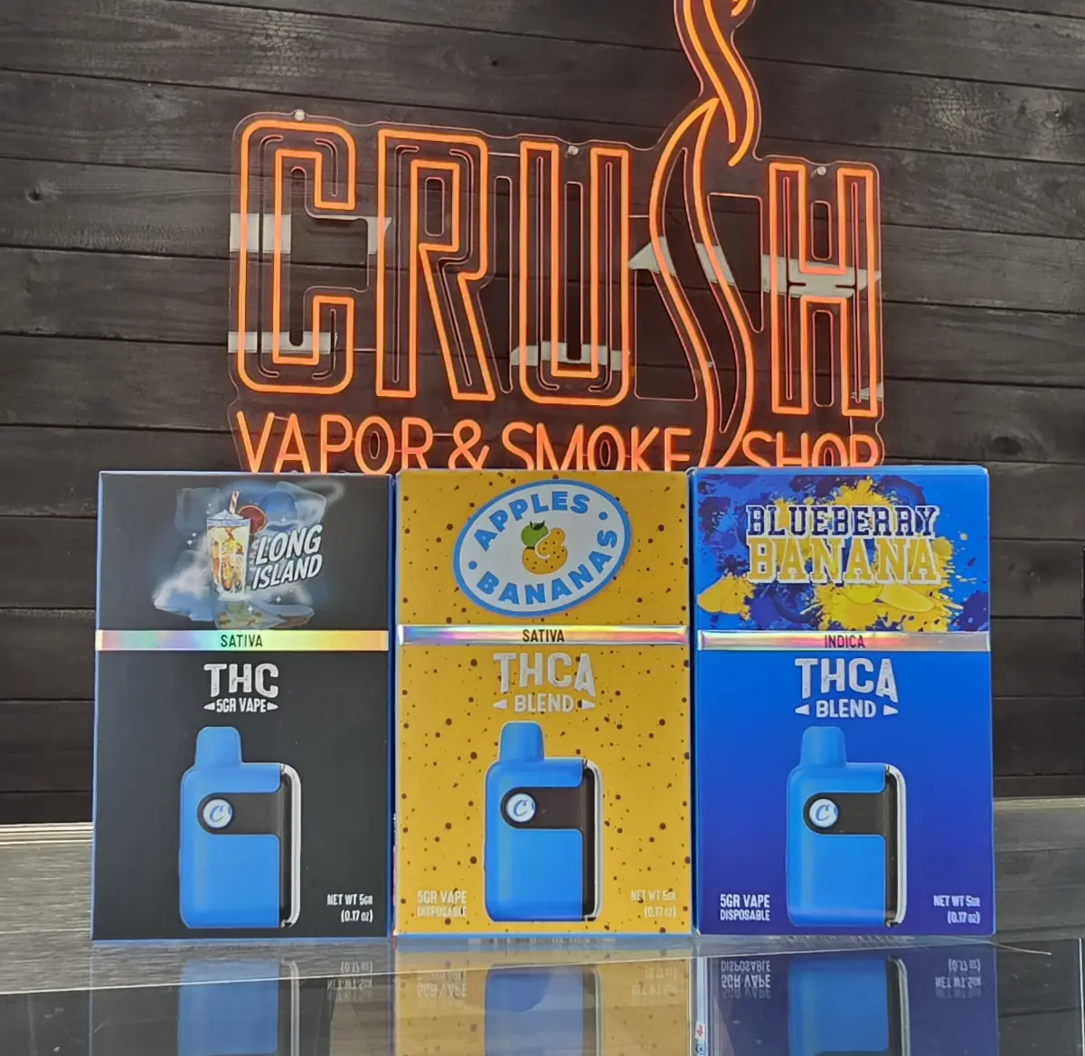 THC and THCA blend 5-gram disposable vapes in Long Island, Apples & Bananas, and Blueberry Banana flavors.